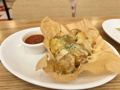 -城市大道红炉披萨烘焙坊