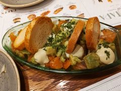 -Tapa Tapa