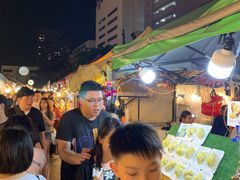-席娜卡琳火车铁道夜市