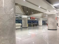 -螃蟹岬(地铁站)