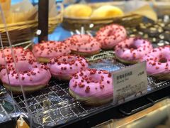 草莓味多纳滋-多乐之日(华贸天地店)