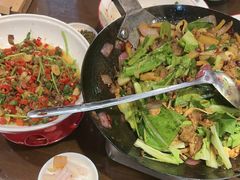 -富正毅三下锅(体育馆店)