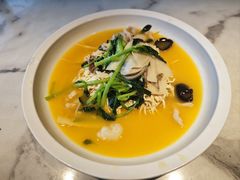 蟹黄煮干丝-花园茶楼·早茶·淮扬菜(兴城西路店)