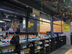 -蹦贝运动中心·蹦床·攀岩·闯关(龙岗店)