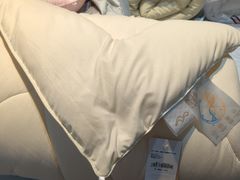 -王府井百货熙地港店