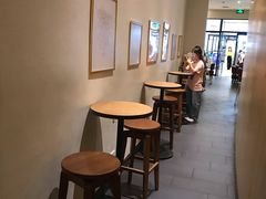 用餐区-星巴克(深圳星都豪庭店)