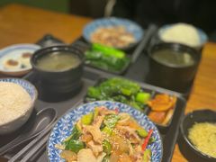 -又鸟pizza海南鸡饭(假日广场店)