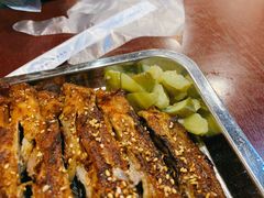 酸黄瓜-玫瑰红烤羊排(北新桥三条店)