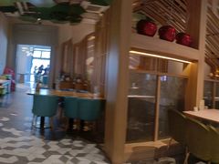 -红樱桃·欢乐餐厅(太原里店)