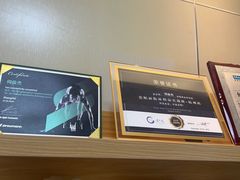 -上海仁爱医院口腔科 · 种植