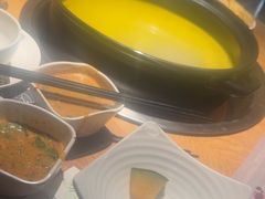 -一朵菌·野生菌探索家火锅(南亚店)