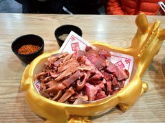 -乔家小院•本地小海鲜•非遗驴肉(万年泉路店)