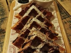 蓝莓果酱华夫饼-Cafe Alice咖啡爱丽丝(奥城店)