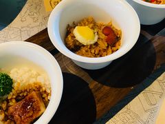 -穹六人间 people 6(岳阳路店)