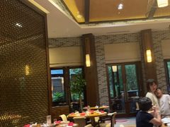 -天房洲际度假酒店宴会厅