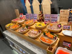 -山焱·炭火自助烤肉(周浦万达店)