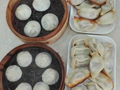 -珊珊小笼馆(仙霞路店)
