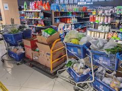 -农工商超市(临汾路店)