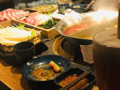 -湊湊火锅·茶憩(上海合生汇店)