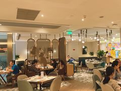 -港丽餐厅(来福士店)