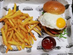 -Grinder 绞肉机汉堡(武定路店)