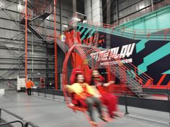 -极限PLAY运动娱乐新世界·团建派对潮玩休闲馆·室内蹦极高空游乐园