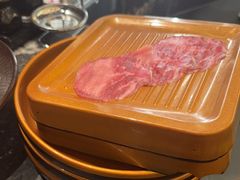 -牛YO寿喜烧·铁板烧和牛火锅自助(市府恒隆店)