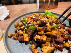 -来龙里 精致 东南亚餐室(万象城店)