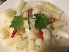 -龙巢盱眙龙虾·牛蛙·烧烤宵夜(八卦岭店)