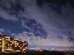 -三亚湾海居铂尔曼度假酒店