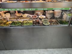 -明姨仔潮汕美食·碳炉猪脚·汕尾牛腩饭·起片鸡煲(起义路店)