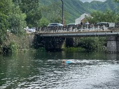 -安吉龙王山峡谷漂流