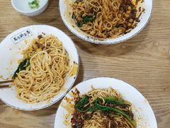 -花市豌杂面(民生路店)