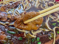 -小龙大肉面馆
