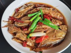 -鑫悦楼煎蟹·16年海鲜大排档
