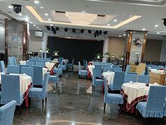 -方鼎食府