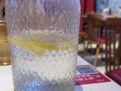 -渝是乎川渝小炒(新世界百货望京店)