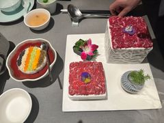 -左庭右院鲜牛肉火锅黑金店(陆家嘴中心店)