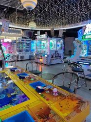 -蹦蹦乐园(南桥百联店)