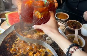Classic Yangzhou Double Flavor Hot Pot