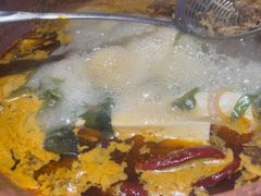 -洱火云南酸菜牛肉火锅(石景山当代商城店)