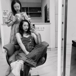 -发饰美男士增发补发假发定制店