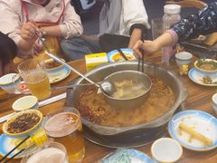 -金鼎雪山牦牛杂火锅(理县总店)