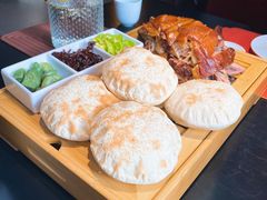 烧饼熏肘子-田园北魏家宴·大同菜(御东店)