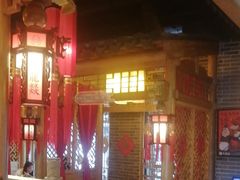 -大龙辣火锅·龙虾·烧烤(湖滨新天地店)