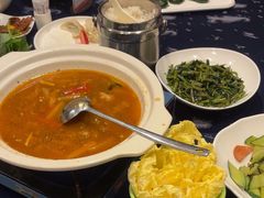 -潇湘华天大酒店-湘·悦美食街(芙蓉中路店)