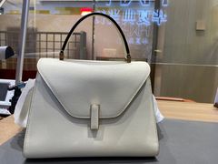 -华夏典当行(龙德广场店)