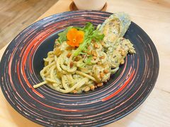 松子青口鲜虾罗勒意面-吃饼人西餐(南开店)