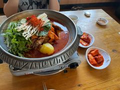 -喇喇排骨火锅·传统韩式脊骨汤(望京西园总店)