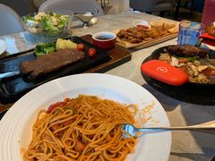 -必胜客(漕宝路店)